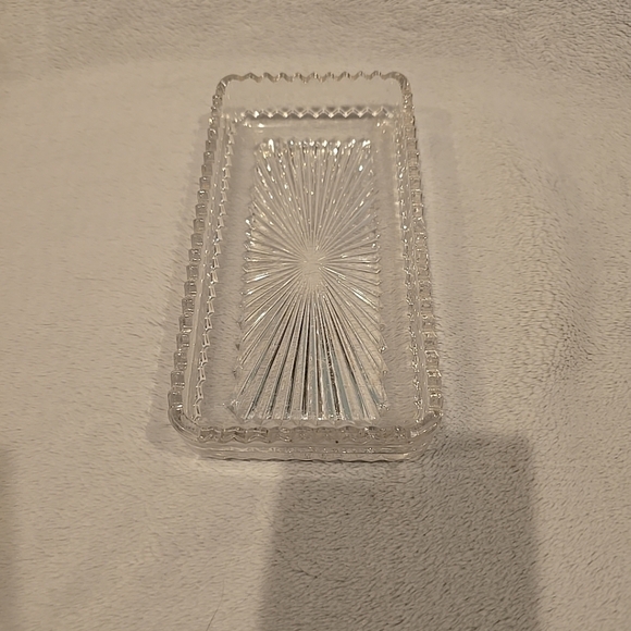 Vintage PRESSED GLASS CLEAR CANDY DISH Butter Relish Nut, Starburst Rectangle - Picture 2 of 2